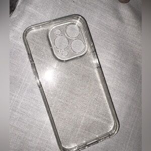 iPhone 15 pro CLEAR SHIMMER case ✨ lightly used